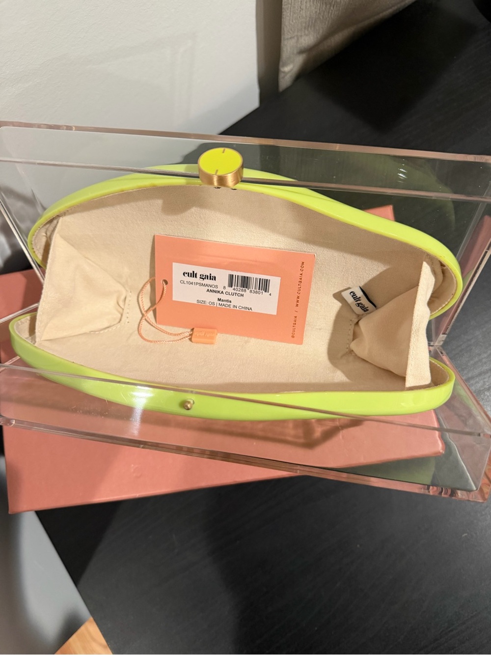 cult gaia neon chartreuse sculptural clutch with gold knob - Picture 2 of 4